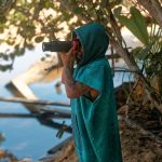 BONG-TOWEL-PONCHO-ADULT-MYSTIC-MEDUSA - Image 5
