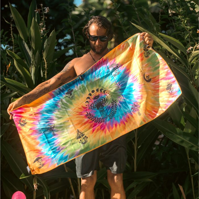 BONG-TRAVEL-TOWEL-TIE-DYE-SHROOM-TRIBE - Image 3