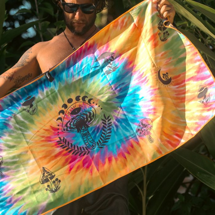 BONG-TRAVEL-TOWEL-TIE-DYE-SHROOM-TRIBE - Image 2